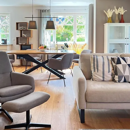 Bueltenzeit Semesterbostad Born